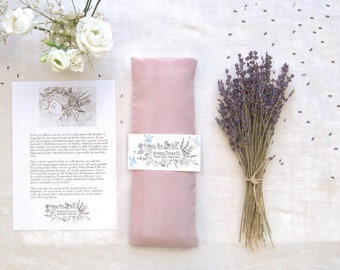 Silk eye pillow hand dyed with plants in pale pink and filled with French organic Provence lavender & flax seeds, self care gift