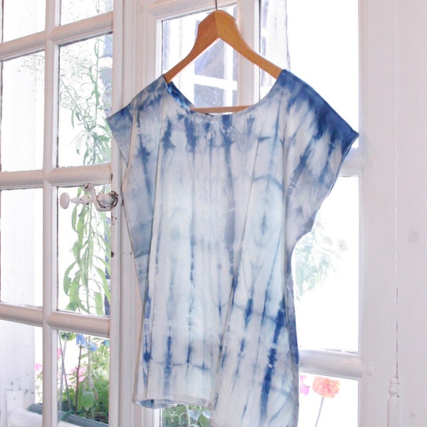 Women top made of 100% French silk satin hand dyed with natural indigo, Shibori tie dye boho tshirt, S size