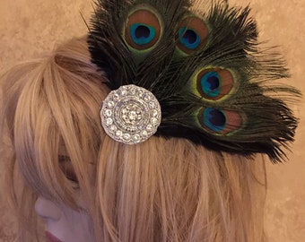 Custom Strass Strauß und Pfau Auge Feder Kopfschmuck Fascinator Haarspange mit Blumen & Crystal Rhinestones