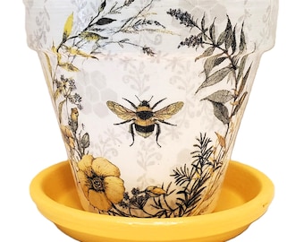 Handmade Decoupage Terra Cotta Indoor Flowerpot, Bee with Wildflower Wreath, 6&quot;