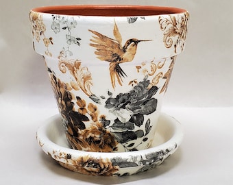 Handmade Decoupage Terra Cotta Indoor Flowerpot, Gardenia, Hummingbirds, 6&quot;