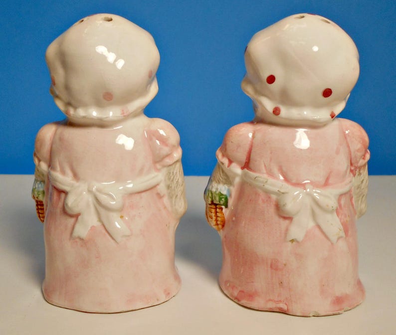 Chubby lady teapot Chubby lady teapot
