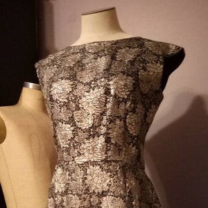 1960's Brocade Elegant Party Dress Size Medium Feels like Liquid Metal Silver & Black Beautiful and Classic Pin-up Style