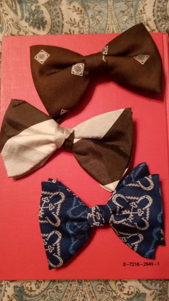 Lot of 1960's Bowties Mad Men Clip-On Brown Tan B… - image 1