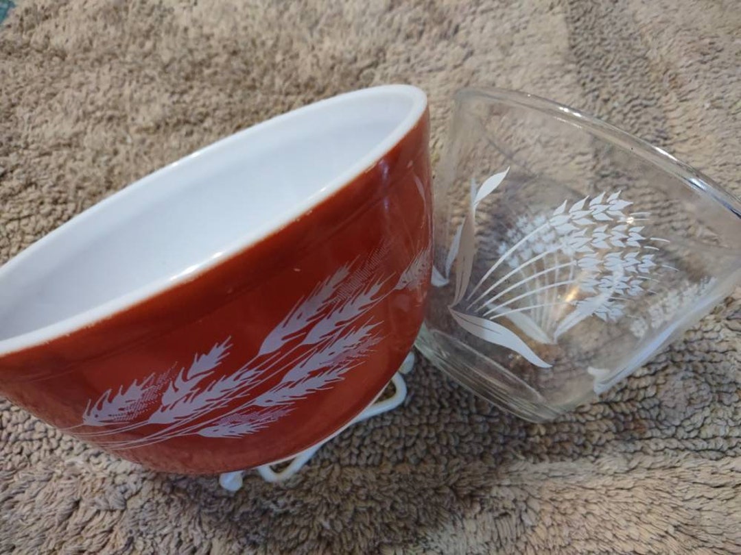 Vintage Pyrex Wheat Pattern Mixing Bowl and Another Wheat Bowl - Etsy