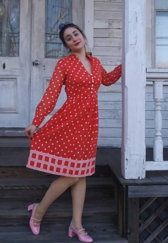Lightweight Vintage Full Skirt Polka Dot Red Whit… - image 1