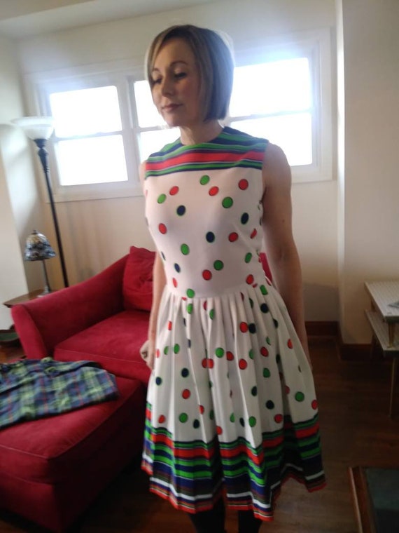 1970's Fun Polka Dot Fit & Flare dress