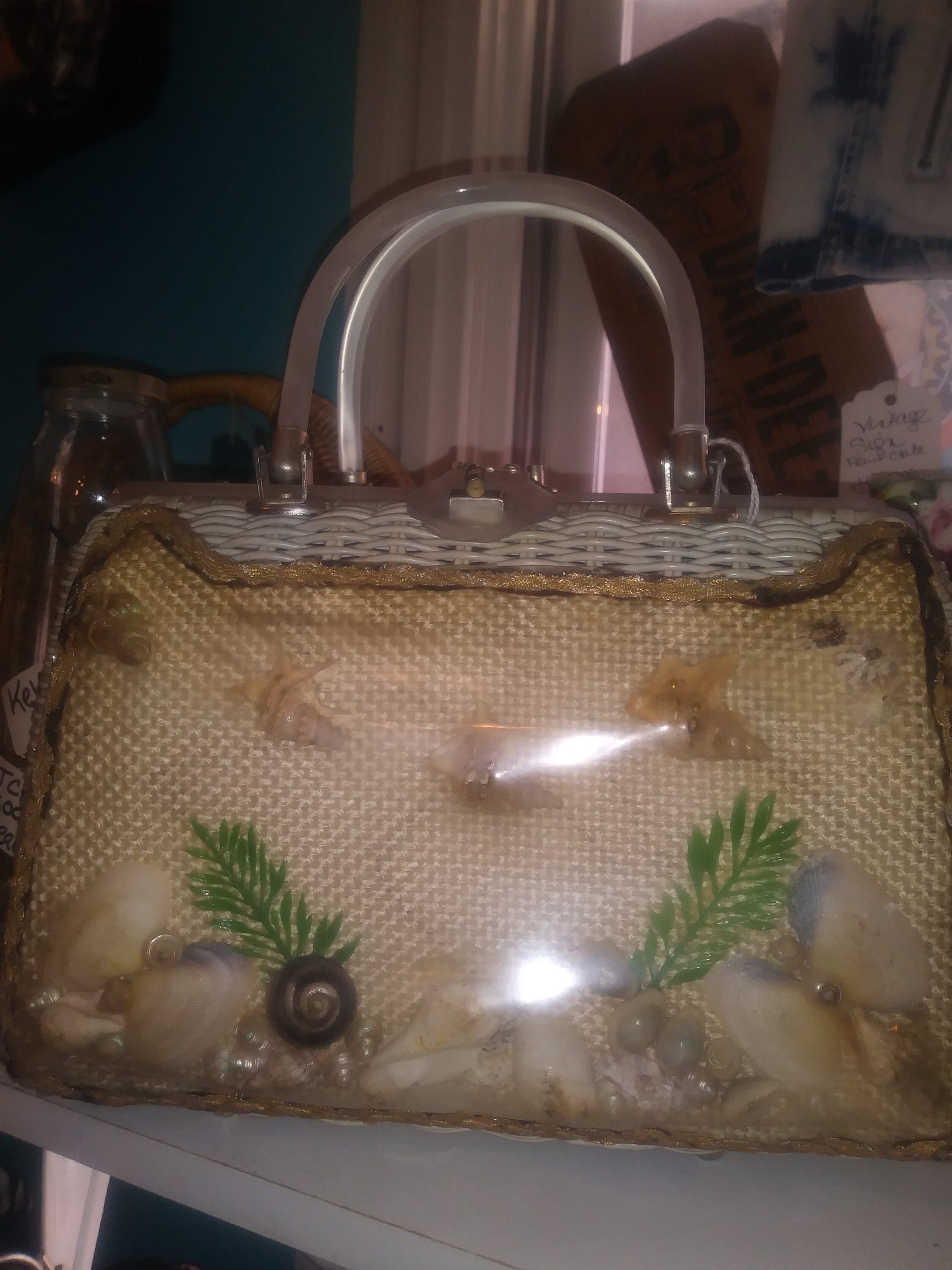 Straw White Wicker Vintage Bakelite Sea Shell Purse Pinup Retro 