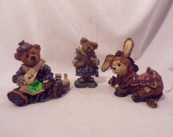 3 Boyds Bears and Friends Figurines