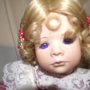 Vintage World Gallery of Dolls Collectible &quot;Christina&quot; created by Beverly Parkr