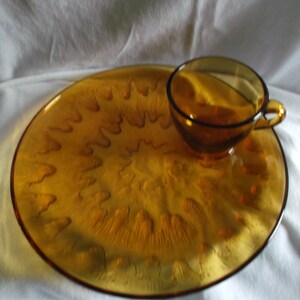 Vintage Amber Glass Snack Set of 4 cups and plates