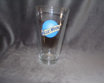 Etched Logo Blue Moon Pint Beer Glass