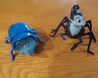 Vintage 90s A Bug's Life Bug off Sweatshirt Disney Pixar 1990