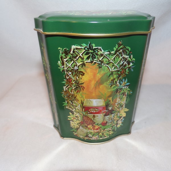 Vintage Avon Collectors Christmas Tin Canister Made in England 1981