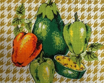 vintage LINEN Tea TOWEL vegetables UNUSED T973