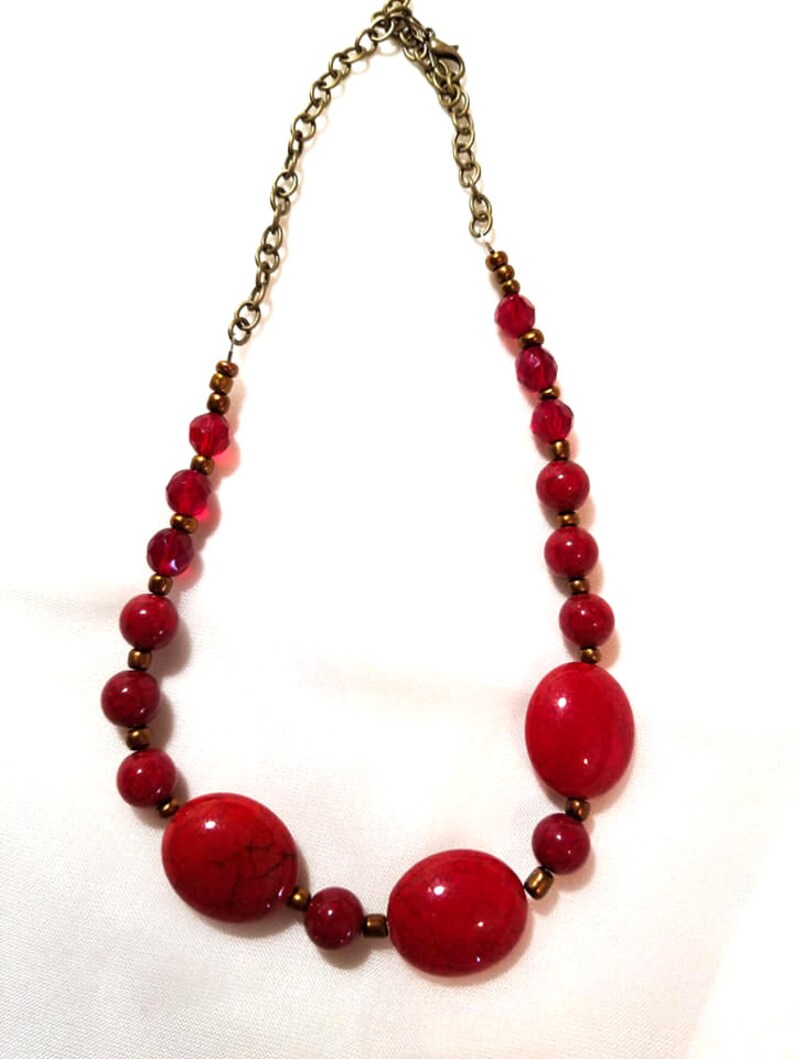 Red Marbled Jewelry Set Beaded Necklace and Bracelet