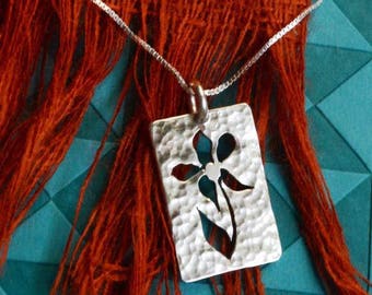 Flower Necklace, "Blossom Silver Flower Necklace," Daisy Necklace in Sterling Silver, Women's Nature Jewelry, Graduation Gift, Plant Lover