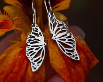 Monarch Butterfly Earrings in Sterling Silver, Butterfly Earrings, Nature Jewelry, Monarch Jewelry, Gift for Her, Gradudation, Wing Jewelry