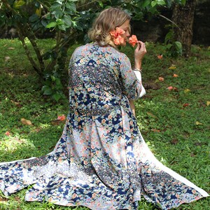 Geisha Blumen Langer Kimono | Boho Hochzeit Morgen Braut Robe | Floraler Braut Hausmantel