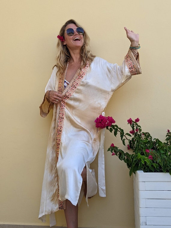 Embroidered silk top dressing gown
