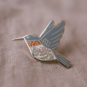 Hummingbird Enamel Pin | Hard Enamel, Lapel Pin, Flair, Brooch, Bird Pin, Bird Lapel Pin, Bird Flair