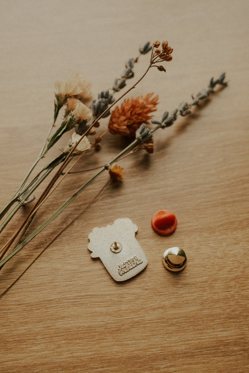 Flair Tomato Soup Bouquet Enamel Pin Enamel Pin Lapel Pin Floral Enamel Pin Gifts for Florist Flower Enamel Pin Hard Enamel