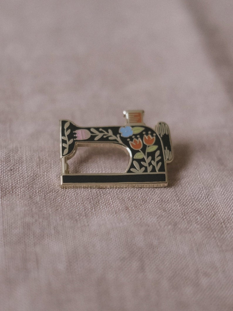 Sewing Machine Enamel Pin Hard Enamel, Enamel Pin, Lapel Pin, Flair, Sewing Gifts, Gifts for Sewist, Sewing Machine, Quilter Gifts image 1