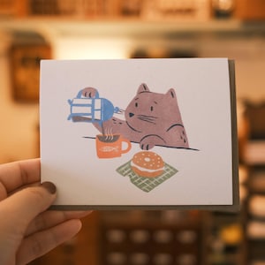 Kaffee Katze (grau) Grußkarte | Snail Mail Karte, Thinking of You Karte, leere Karten, gemütliche Karte, Hygge Karte, Katzen Karte, süße Grußkarte