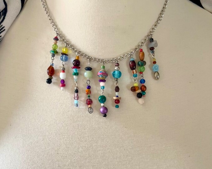 Women’s Handmade Beaded Charm Necklace, Multicolor Statement Choker, Unique Style Bib Necklace, One-of-a-Kind Jewelry, Popular Vogue Choker