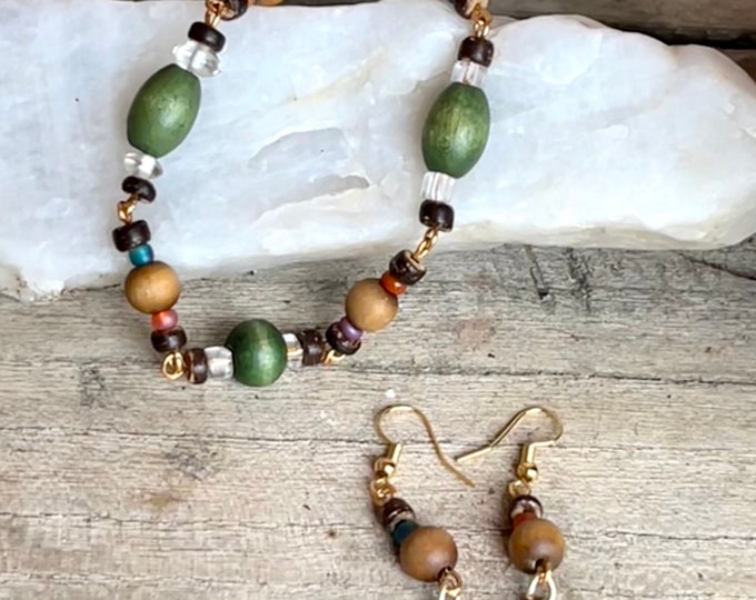 Two-Piece Boho-Inspired Matching Jewelry Set, Wood Beaded Bracelet Mismatch Earrings, Casual Jewelry Set, Everyday Jewelry for Her