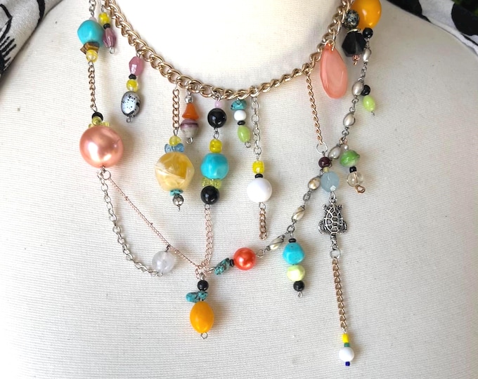 Women’s One-of-a-Kind Handmade Multi-Charm Victorian Necklace Trendsetting Statement Vogue 2025 Unique Design Whimsical Assemblage
