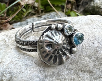 Ammonit Sterling Silber Ring, wiss Blue Topas, Sky Blue Topas, Ammonit Fossil Ring, Ringgröße: Einstellbar