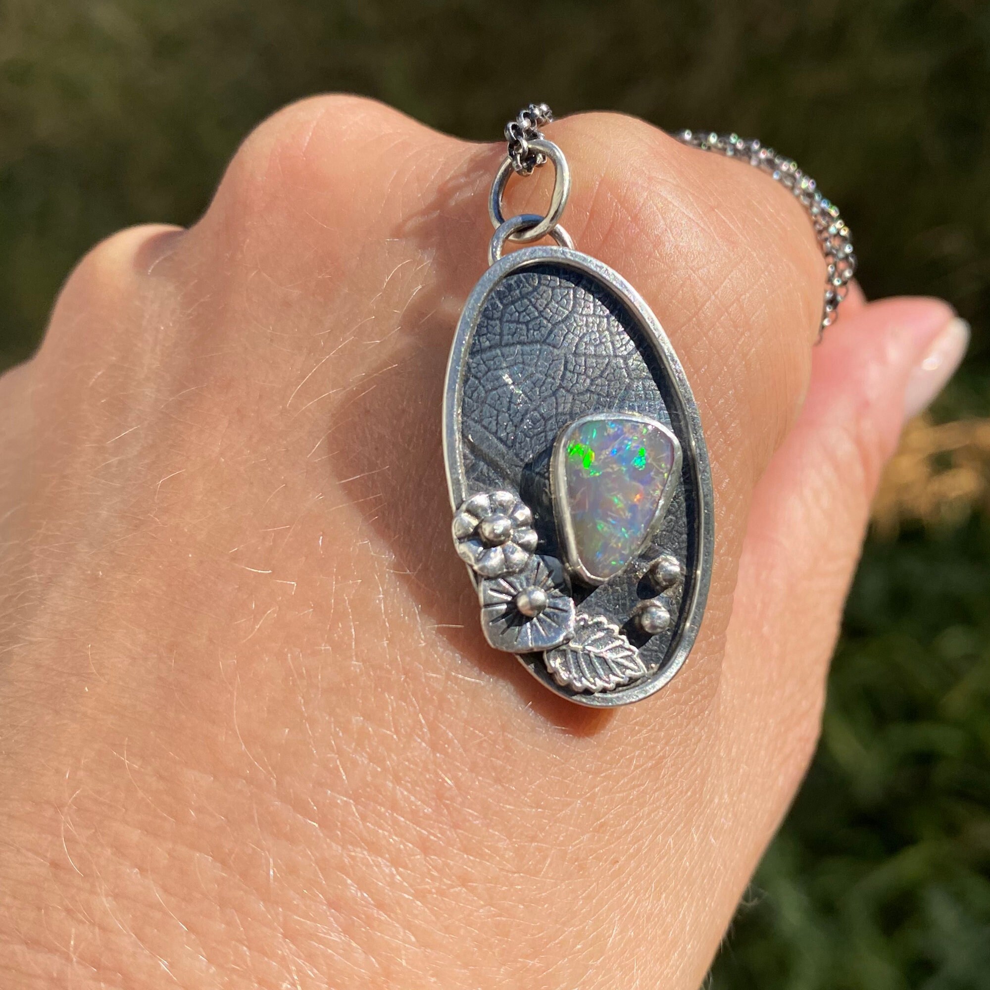 Pendentif En Opale D'Australie (Lightning Ridge) 4,85 Carats - Monture Argent Sterling, Pierre Naturelle Multicolore, Neuf