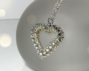 Beading tutorial Heart Pendant with Swarovski crystals, pdf, beading tutorials and patterns