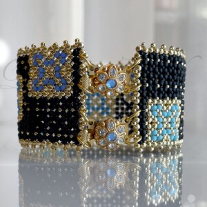 Beading pattern and tutorial Patchwork Flat Chenille Stitch® Bracelet, bracelet beading pattern, beading tutorial, seed bead bracelt