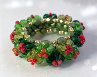 Christmas napkin ring beading tutorial, beading pattern, ilex, holly napkin rings, Christmas gift