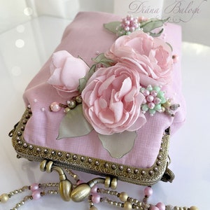 Rose bag, Designer bag, Handmade vintage casual kiss clasp bag with roses and beads, one of a kind artwork, bead embroidered bag