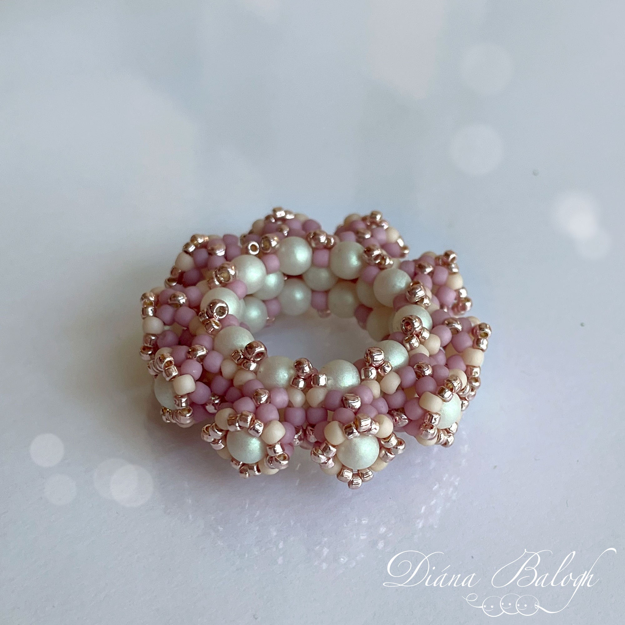 Veratrum Pendant Beading Pattern and Tutorial, Beaded Donut Pendant ...