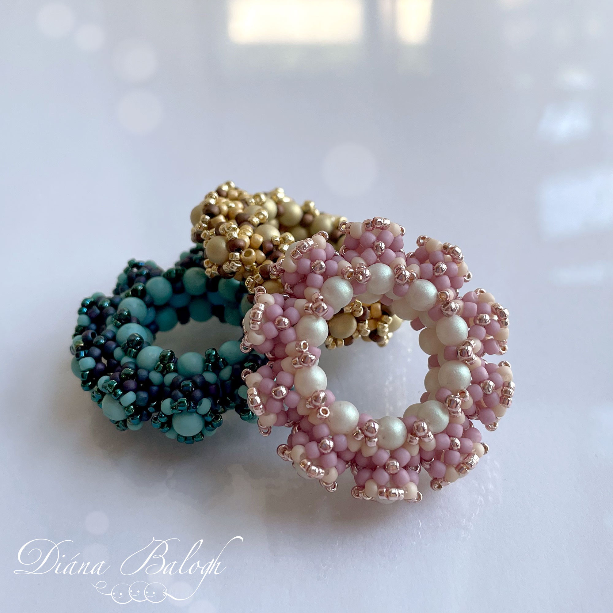 Veratrum Pendant Beading Pattern and Tutorial, Beaded Donut Pendant ...