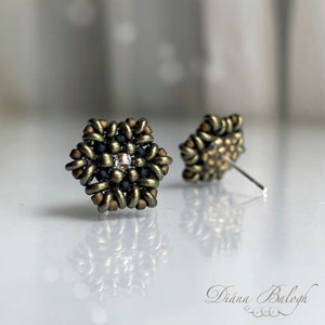 bead snowflake earrings tutorial by diana balogh, diasjewelryshop
