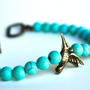 Turquoise bracelet, hummingbird bracelet, gemstone bracelet, hummingbird jewelry, bridesmaid gifts, wedding gifts, gifts for her