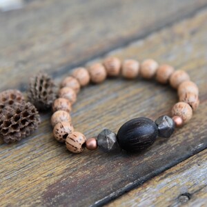 Wooden bracelet,coconut bracelet,ethnic jewelry,gemstone bracelet,Brazilian jewelry,stretchy bracelet,tropical jewelry,brazil, wood beads