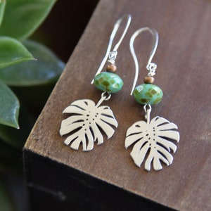 Silver leaf earrings, turquoise earrings,silver & green earrings,boho jewelry, nature earrings,turquoise leaf, gifts for her, green earrings