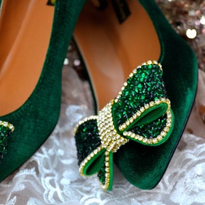 Custom Swarovski crystal Bottle emerald Green pure Velvet Suede bridal Wedding Bow Court Low heel shoe pump