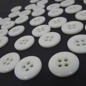 Vintage White Round 4-Hole Buttons with Raised Edge 18mm Lot of 10 B105-6