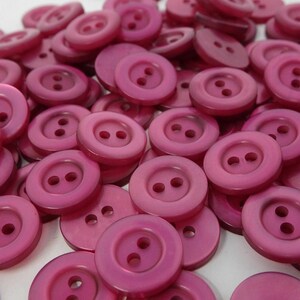 Vintage Opaque Wine Red 2-Hole Raised Edge Buttons 14mm Lot of 8 B32-2