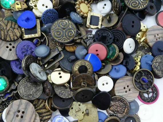 Mixed Lot of Vintage Fancy Buttons 15 oz ~400 Buttons 1950s 1960s #2