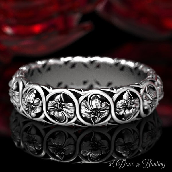 Sterling Silver Flower Ring, Lily Flower Ring, Botanical Wedding Ring, Nature Wedding Ring, Flower Wedding Ring, Flower Wedding Band, 1576