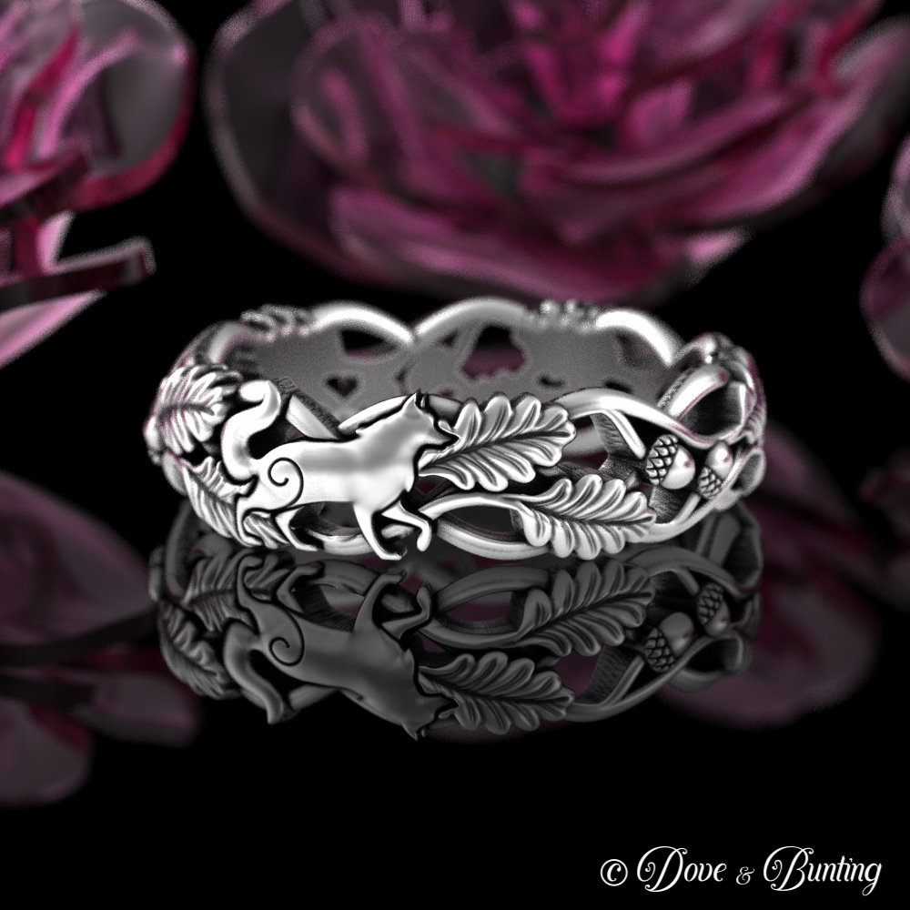 Womens Silver Wolf Ring, Wolf Forest Oak Leaf Wedding Band