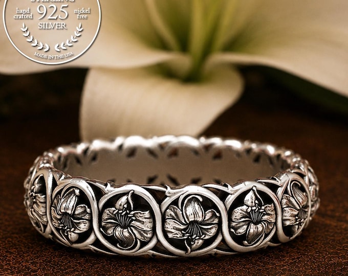 Sterling Silver Flower Ring, Lily Flower Ring, Botanical Wedding Ring, Nature Wedding Ring, Flower Wedding Ring, Flower Wedding Band, 1576